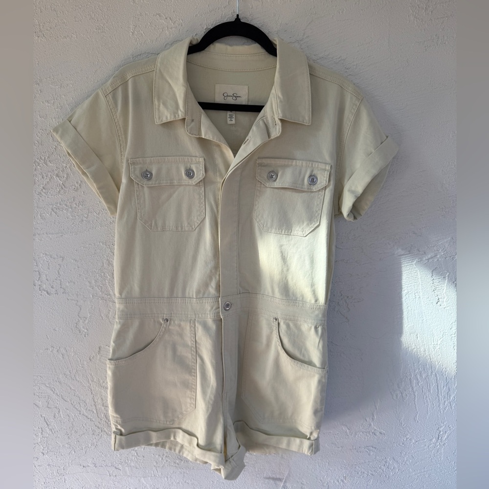 Jessica Simpson cream romper size medium